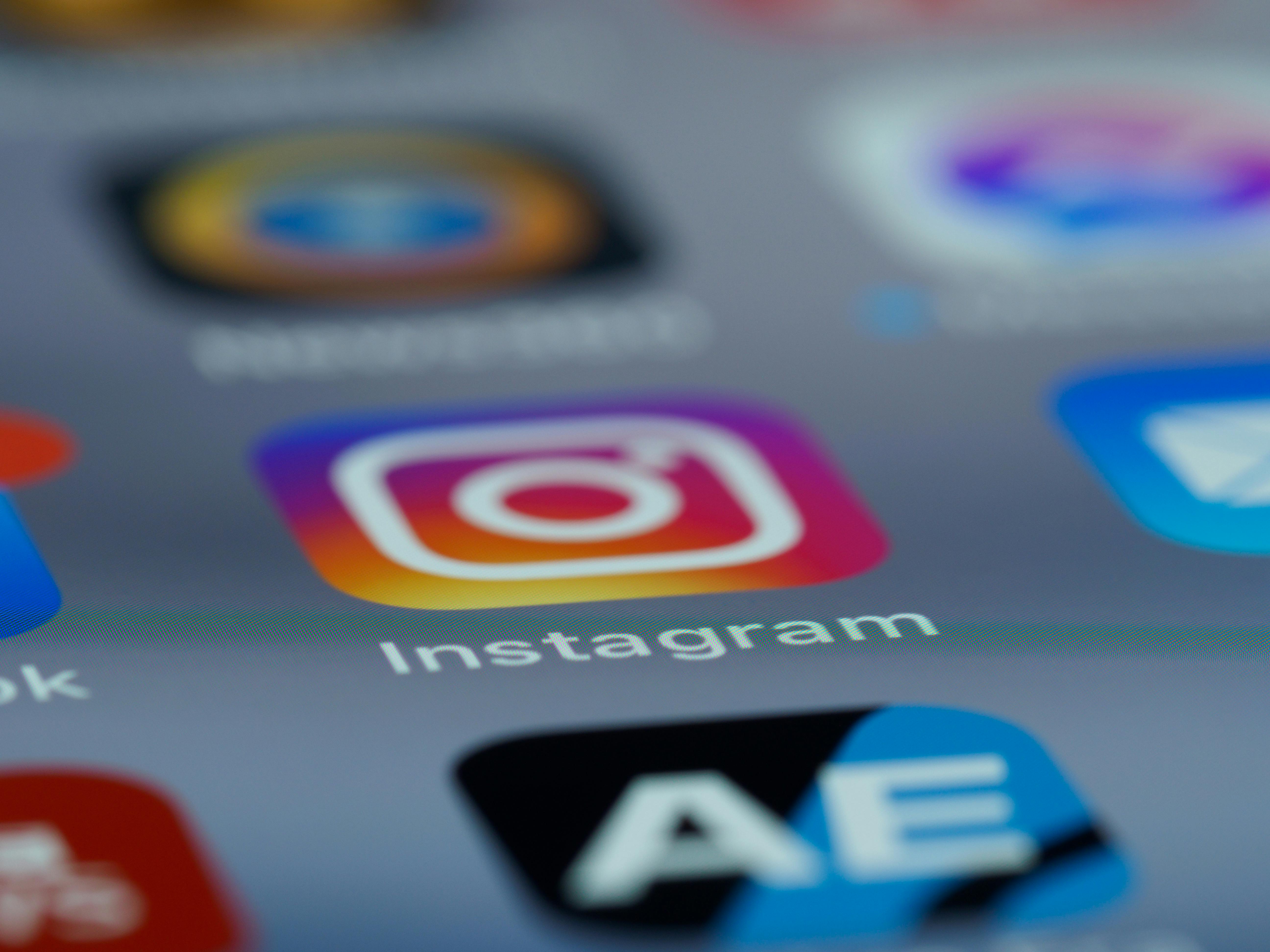 まとめ買いでお得！インスタグラムフォロワー買う方法